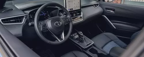 2026 Toyota Corolla Cross Hybrid: Interior Insights