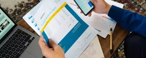 Expensify's Financial Rebound and Strategic Shift Towards AI