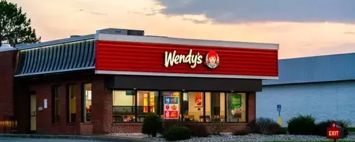 Wendy's Struggles in Q2: Sales Decline and Market Share Erosion