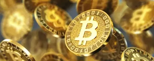 Strategic Investment Approaches in the Cryptocurrency Market: An Analysis of MSTR and Bitcoin Exposure