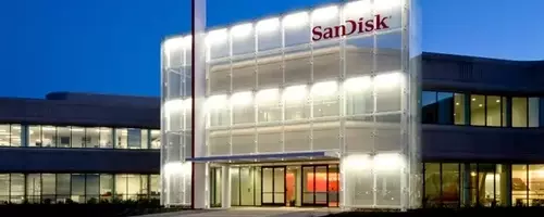 Sandisk's Strategic Pivot Towards Enterprise SSDs and AI Infrastructure: A Resilient Future