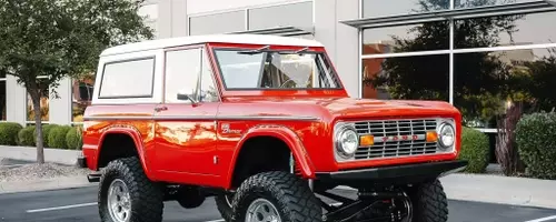 Revived Icon: The 1968 Ford Bronco with Modern Enhancements and Low Mileage