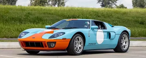 Ultra-Low Mileage 2006 Ford GT Heritage Edition Smashes Auction Records, Selling for $2.1 Million