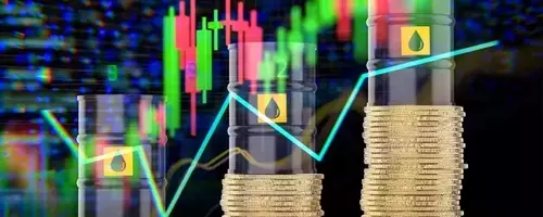 WTI Crude Oil Rebounds, Faces Resistance