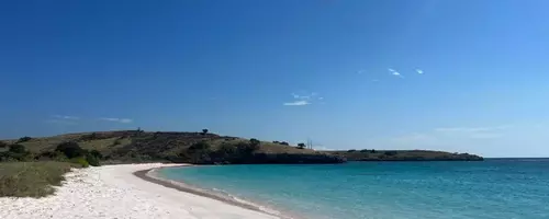 Sailing Through Komodo: A Luxurious Escape on a Traditional Phinisi