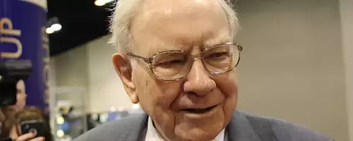Warren Buffett's Advice for Navigating Potential Market Downturns