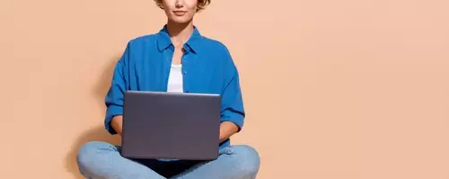 Upwork Faces AI Challenges, Offers Promising Risk-Reward at Low Valuation