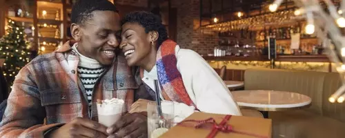 The Art of Thoughtful Giving: Navigating Holiday Gift Etiquette