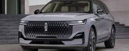 2027 Lincoln Nautilus Hybrid: A Sanctuary on Wheels