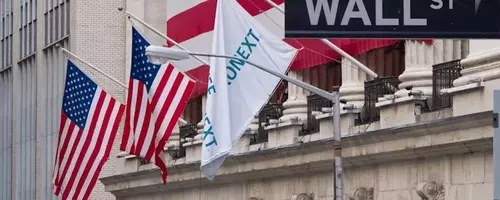 Market Dynamics: Fed Rate Hike Bets Recede Amid Retail Earnings and Geopolitical Tensions