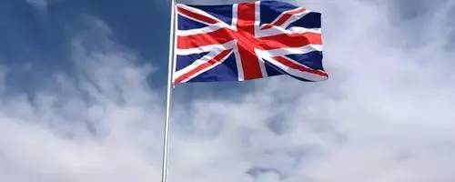 UK Job Market Weakness Persists Despite Economic Growth, Bank of England Rate Cuts Expected in 2027