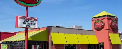 Italian Chain Fazoli's Closes 50 Restaurants and Exits One State Amid Bankruptcy