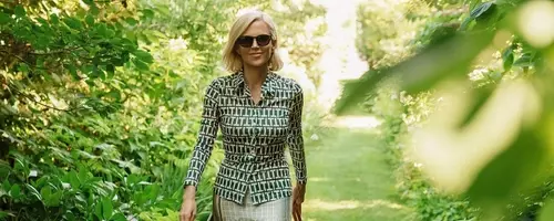 Tory Burch's Canine Companions: A Tale of Two Poodles