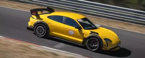 Porsche Taycan Turbo GT Manthey Racing: Redefining Electric Performance on the Nürburgring