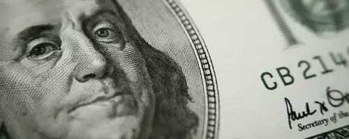 Navigating Market Volatility: Treasury Yields, Oil Prices, and the Dollar's Direction