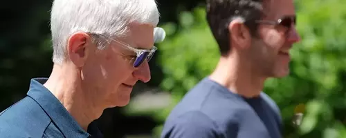 The Immense Challenge Facing Apple's New CEO in the Shadow of Tim Cook's Legacy