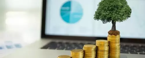 PWRD Outperforms S&P 500 in Q2 2026 Driven by Semiconductor and Aerospace Gains