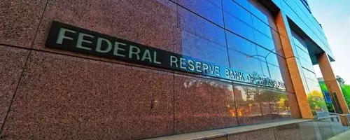 Philly Fed Business Outlook: Strong Performance and Optimistic Forecasts