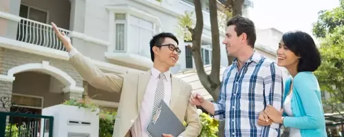 Real Estate Agent Commissions: Who Pays the Fee?