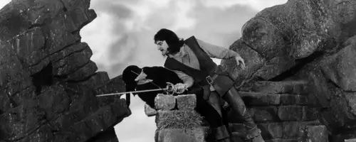 Mandy Patinkin Appointed First Honorary Team Captain for USA Fencing