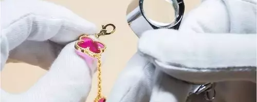 Jewelry Trends: September's Sparkling Innovations