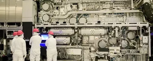 Chipmakers Embrace Advanced EUV Technology for Next-Gen Processors