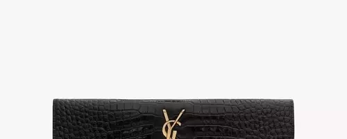 The Allure of the Petite Pouch: Embracing Minimalism with Small Handbags