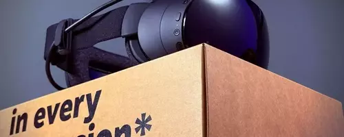 Steam Frame VR Headset: A Convenient Yet Pricey Virtual Reality Experience