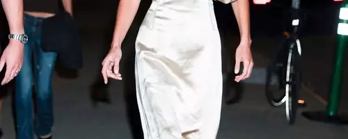 Bella Hadid's Triumphant Return to New York Fashion Scene with Archival Style