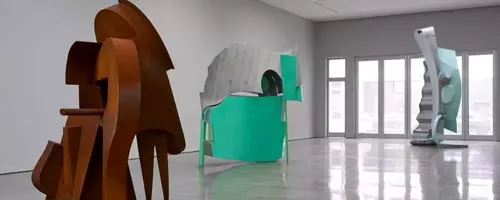 Arlene Shechet's Bold Sculptural Narratives Unveiled at Pace Gallery