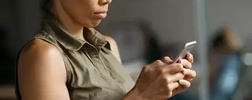 Effective Communication Strategies for Resolving Relationship Conflicts via Text
