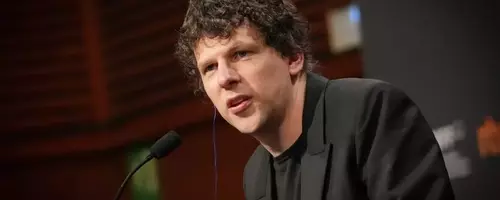 Jesse Eisenberg on 'The Debut' and the Transformative Power of Community Theater