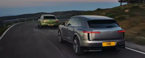 Bentley's First Electric SUV: The 2028 Torcal S Redefines Luxury Performance