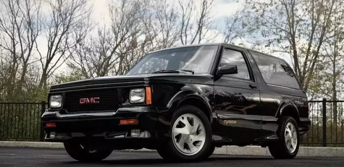 The GMC Typhoon: A Precursor to High-Performance SUVs
