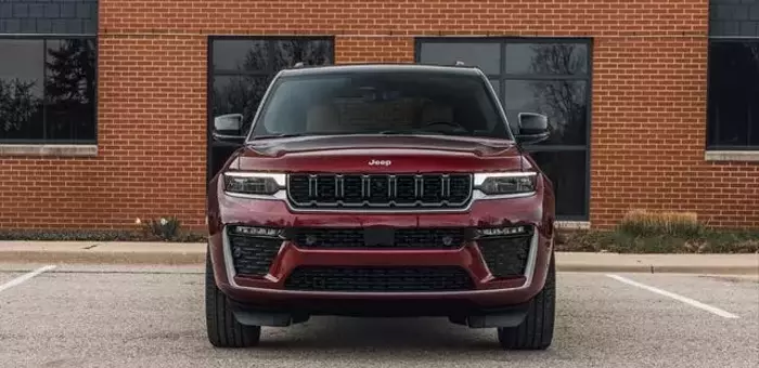 Jeep Grand Cherokee to Gain Hurricane Inline-Six Engine by 2028